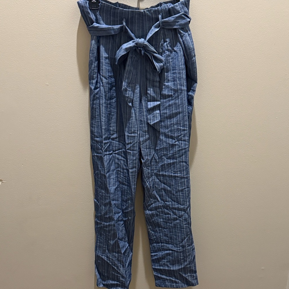 The sang blue casual or dress pants